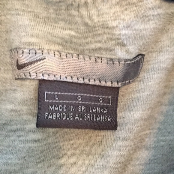 Nike jacket - Picture 3 of 6